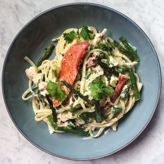 Lobster & asparagus pasta