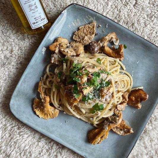 Truffle & wild mushroom spaghetti