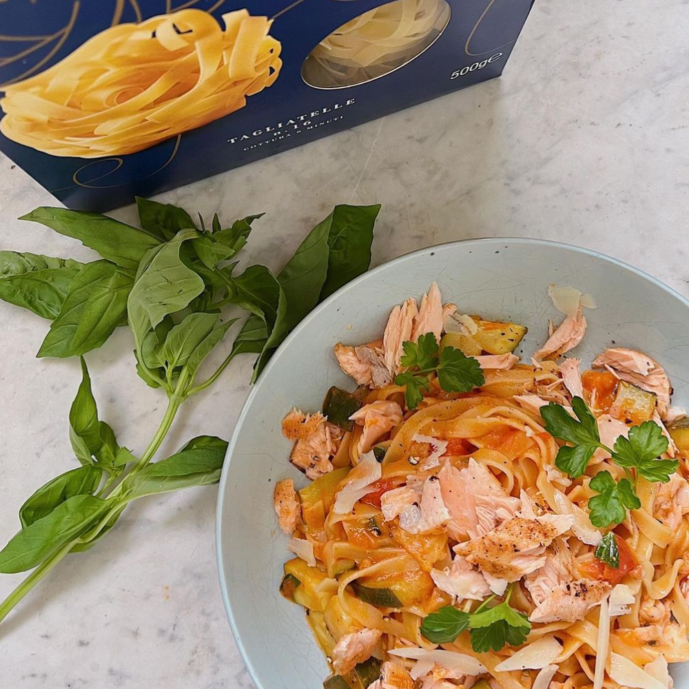 Salmon & tomato sauce tagliatelle