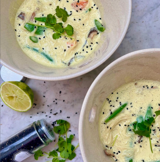 Shrimp & coconut curry soup