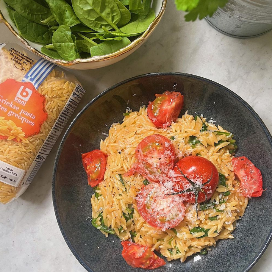 Tomato orzo